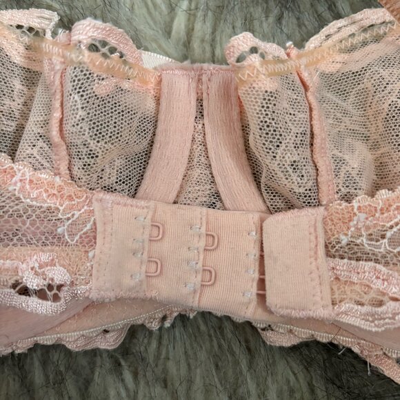 Agent Provocateur Love Demi Bra - Picture 8 of 8